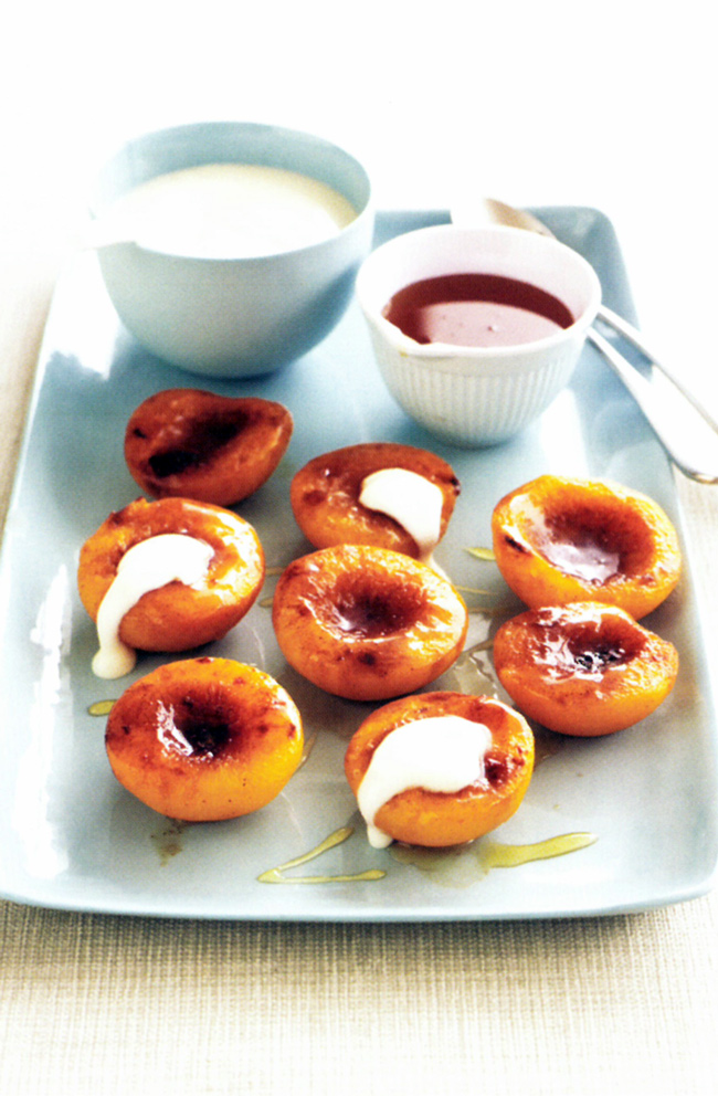 Grilled-peaches