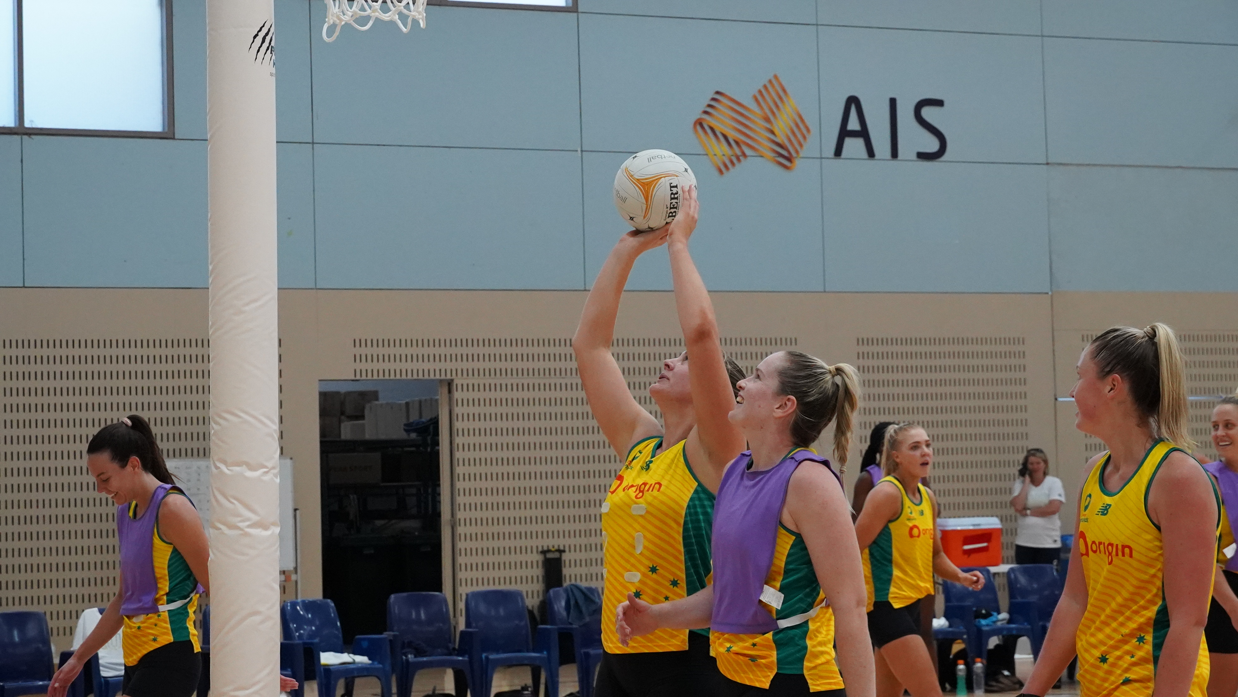 Diamonds begin 2023 with camp at AIS 