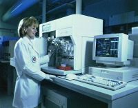 Kim Elliott using the Techitron HCT3 blood analyser 1997