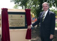 New AIS pool sod turning ceremony - Senator Rod Kemp, Minister for the Arts and Sport 2004